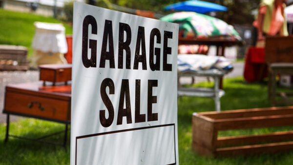 Best Garage Sale Apps to Buy or Sell Secondhand Items within Your Community